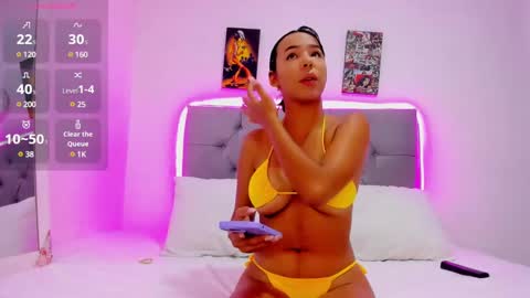 paola online show from 25, 2, 2025