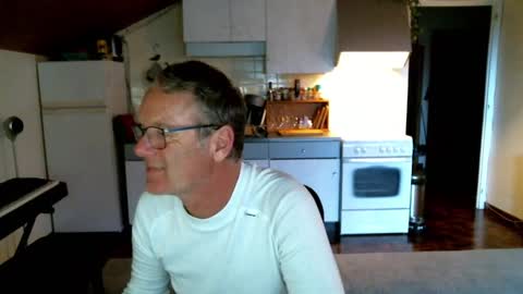 Snapshot of papa_show chatting on 9, 1, 2025 papa_show online show from 9, 1, 2025