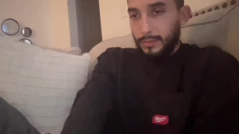 papicubano_guapo23cm online show from 2, 11, 2025