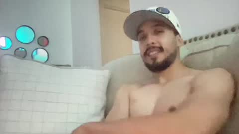 papicubano_guapo23cm online show from 18, 6, 2026