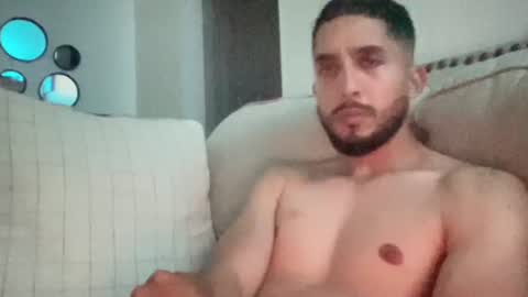 papicubano_guapo23cm online show from 19, 7, 2026