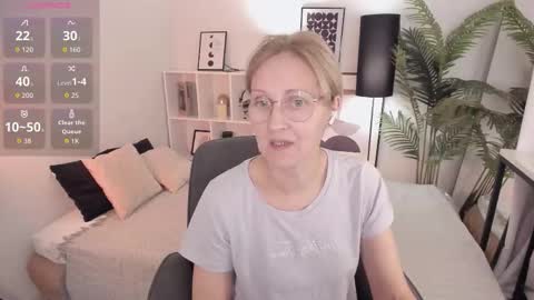 Paris online show from 12, 10, 2025