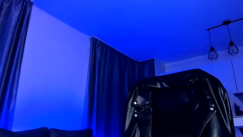 Paris online show from 29, 12, 2024