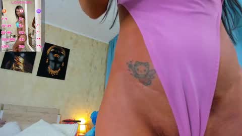 Snapshot of paris_x_hilton chatting on 6, 3, 2025 Paris online show from 6, 3, 2025