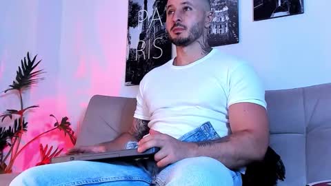 parker lavine online show from 24, 10, 2025