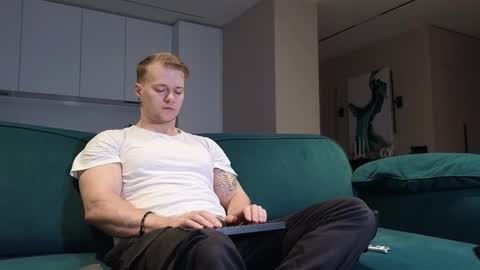 Pashka online show from 17, 9, 2025