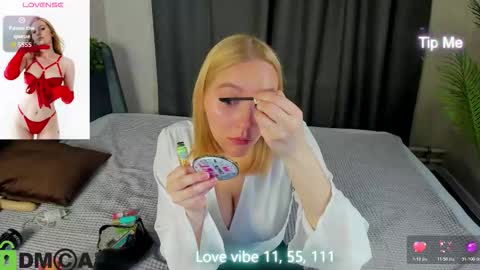 patr1cia_hart online show from 1, 11, 2025