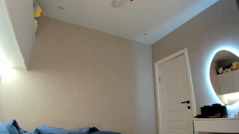 patricia_bloom online show from 27, 1, 2025