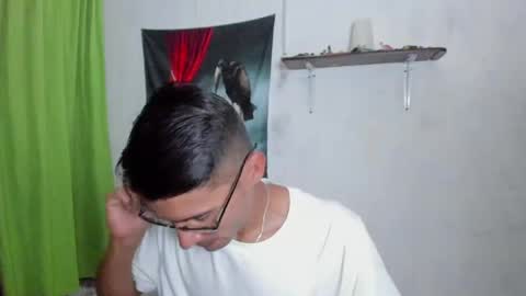 EDUAR Independent model online show from 5, 4, 2026