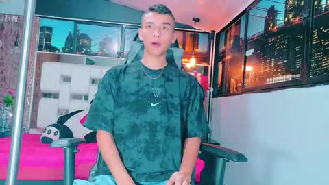 patrick_naughty1 online show from 25, 10, 2025