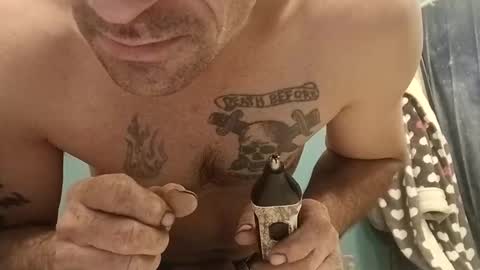 patrickl85 online show from 20, 1, 2025