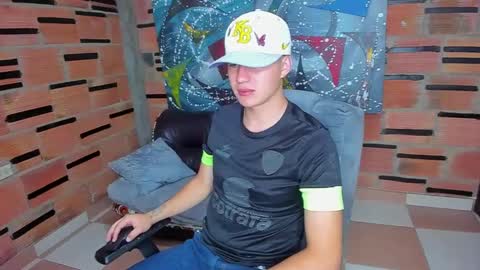 .... online show from 1, 2, 2025