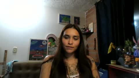 Snapshot of pau_cat chatting on 19, 7, 2026 Pau online show from 19, 7, 2026