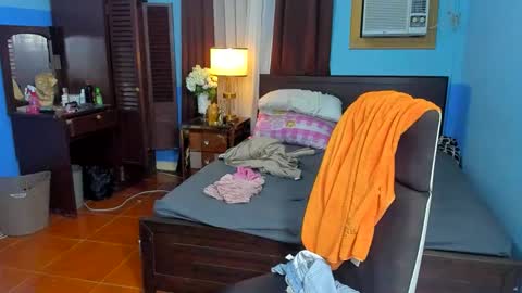 Paula online show from 25, 11, 2025