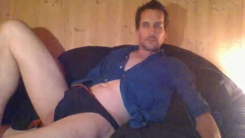 paueriwan online show from 18, 11, 2025