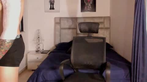 PAUL ROGER online show from 29, 10, 2025