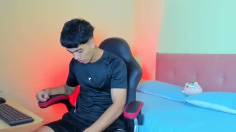 paul_sexycock online show from 13, 2, 2025