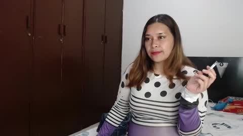 PAULA online show from 5, 10, 2025