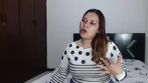 PAULA online show from 6, 10, 2025