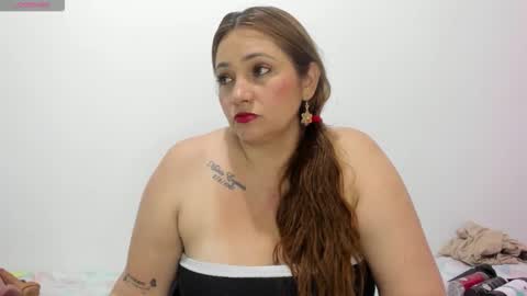 Snapshot of paulaharrison chatting on 4, 10, 2025 paulaharrison online show from 4, 10, 2025