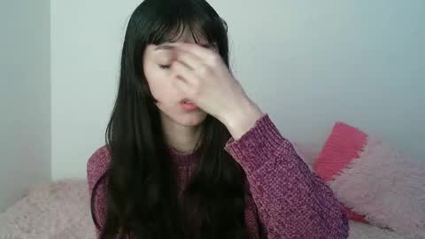 Snapshot of paulainblue chatting on 12, 3, 2025   online show from 12, 3, 2025