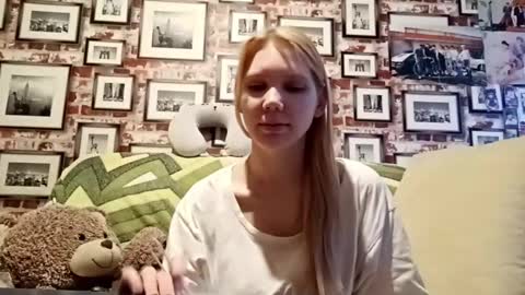 Snapshot of pauldahm chatting on 18, 11, 2025 Eva online show from 18, 11, 2025