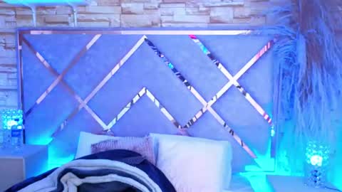 Snapshot of paulette_dupont_ chatting on 25, 6, 2026 paulette_dupont_ online show from 25, 6, 2026