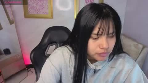 Snapshot of paulette_v chatting on 17, 6, 2026 Live 800am 200pm COLOMBIAN HOUR online show from 17, 6, 2026