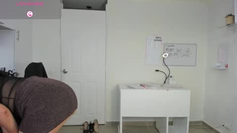 paulina online show from 15, 10, 2025