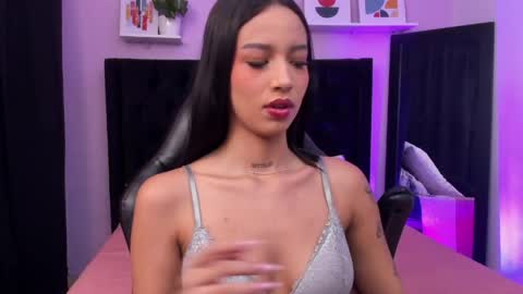 PAULINA  online show from 8, 4, 2026