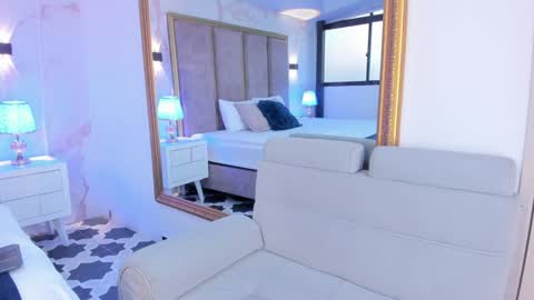 Paulina online show from 28, 1, 2025