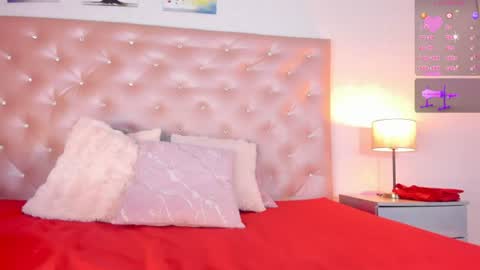 Snapshot of paulinasaeenz chatting on 24, 6, 2026 PaulinaSaennz online show from 24, 6, 2026