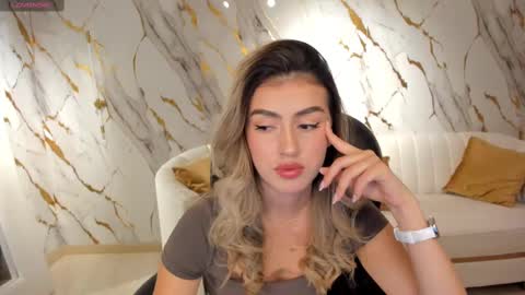 Snapshot of paulinasantosx chatting on 7, 3, 2025 Paulina Santos online show from 7, 3, 2025