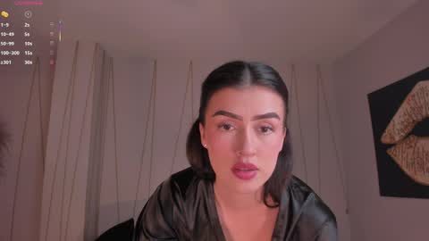 Paulina Santos  online show from 25, 3, 2026