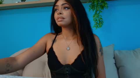 paulinne_clark online show from 25, 2, 2026