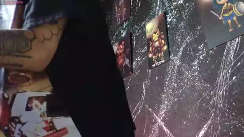 Snapshot of paulo527 chatting on 17, 12, 2025 Paulo online show from 17, 12, 2025