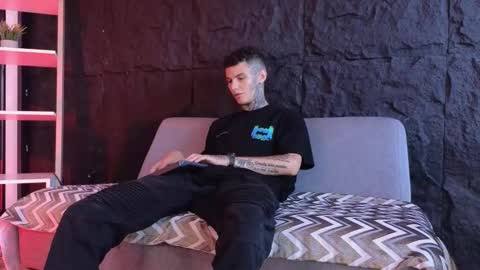 Snapshot of paulo527 chatting on 9, 1, 2026 Paulo online show from 9, 1, 2026