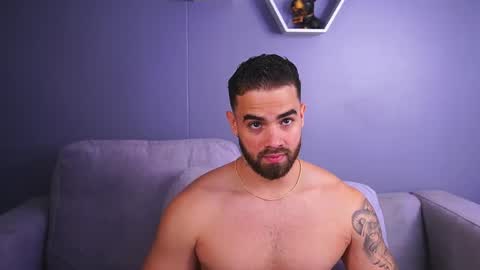 Paul Phoenix online show from 24, 11, 2025