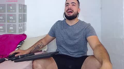 Snapshot of paulsprominence_25 chatting on 21, 9, 2025 Paul Roman online show from 21, 9, 2025