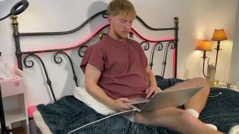 Snapshot of pavelrey chatting on 18, 5, 2026 Pavel online show from 18, 5, 2026