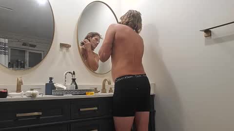 Pavone splash online show from 1, 12, 2025