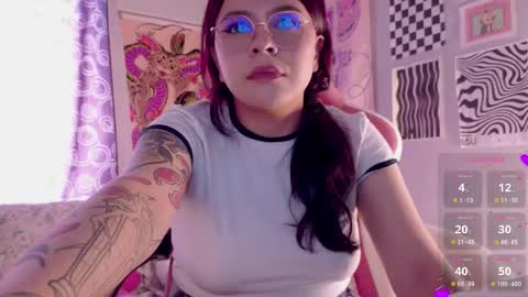  P E A C H   online show from 30, 9, 2025