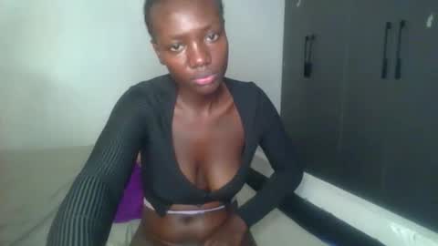 peach_ebonny online show from 8, 5, 2026
