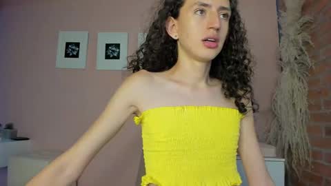 peach tyron online show from 17, 1, 2025