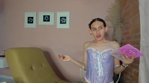 peach tyron online show from 8, 3, 2025