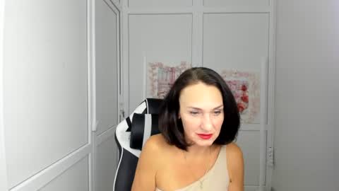 Christina online show from 15, 7, 2026