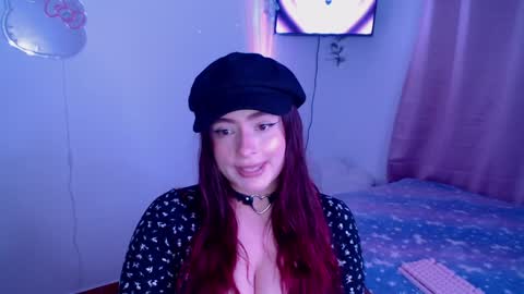 peacherry_ online show from 30, 12, 2024