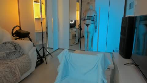 peachju1cy online show from 19, 1, 2025