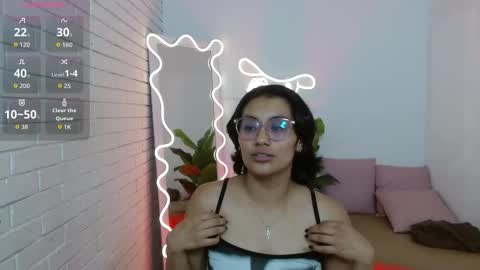 peachy_tay online show from 22, 10, 2025