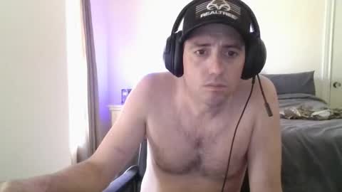 peachz_n_cream online show from 3, 2, 2026